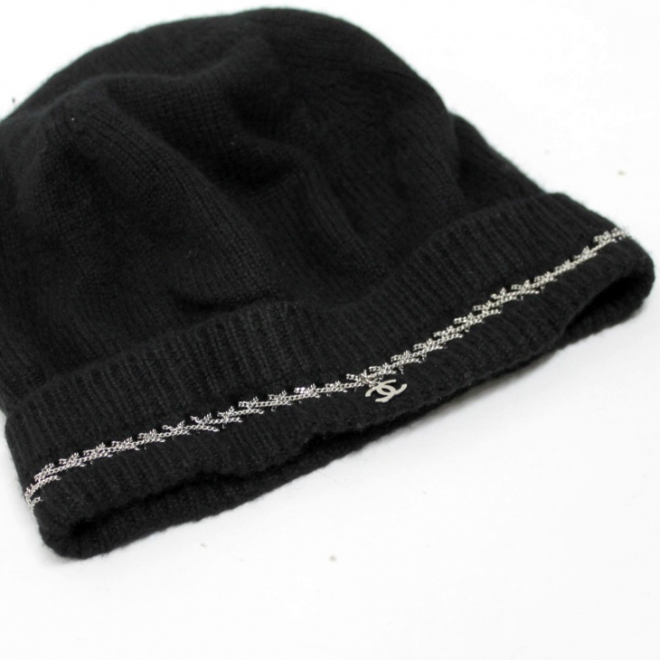 シャネル 帽子 カシミヤ ニット帽 CCマーク チェーン ブラック | CAMELLIA